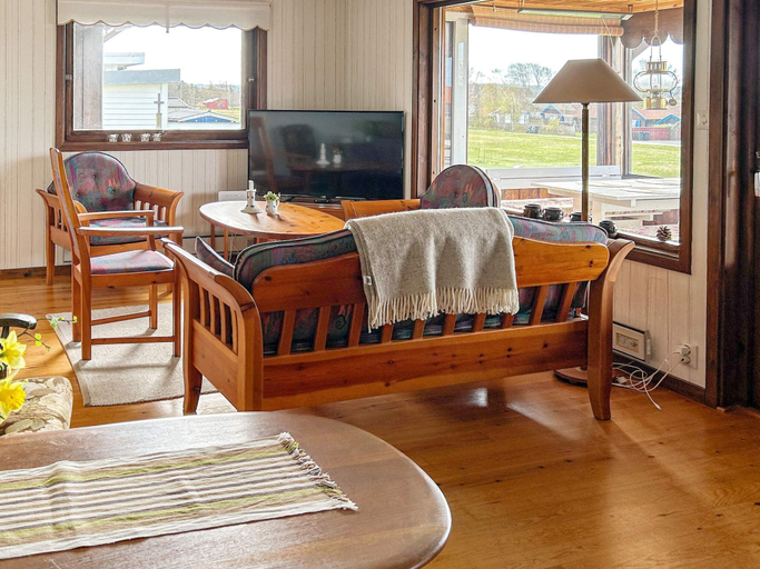 Others 4, 6 Person Holiday Home in Skummeslovsstrand, Laholm