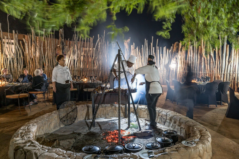 Outdoor dining 5, Entabeni Wildside Safari Camp, West Rand