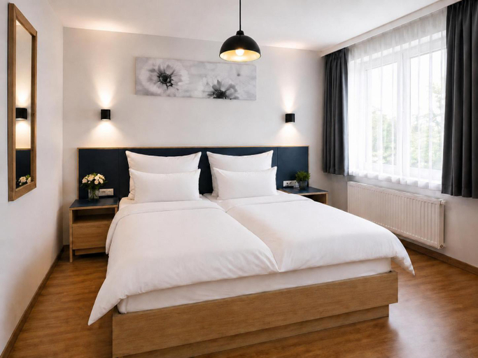 Bedroom 3, Hotel Central City, Nürnberg