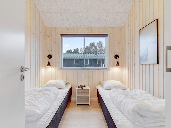 Bedroom 2, 5 Star Holiday Home in Vaeggerlose, Guldborgsund