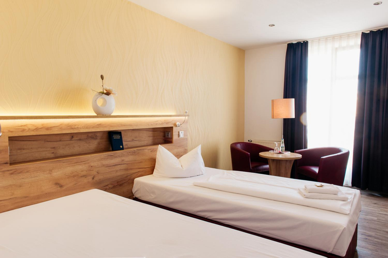 Bedroom 2, Hotel Und Restaurant Deutscher Kaiser, Prignitz