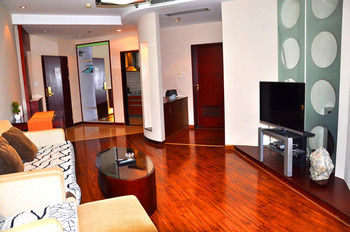 Others 5, 3rd Space Holiday Apartment  ( Wusi Square Store), Qingdao