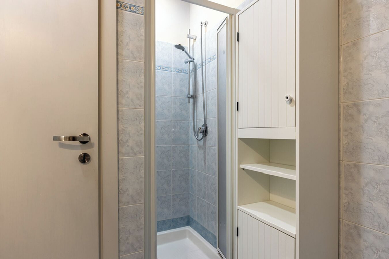 Bathroom 3, Gardenia P1-10 by Wonderful Italy, Brescia