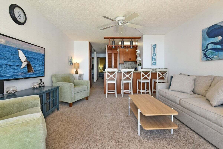 Interior 2, Oceanfront 1BD Amazing Ocean Views - Maalaea Banyans 203, Maui