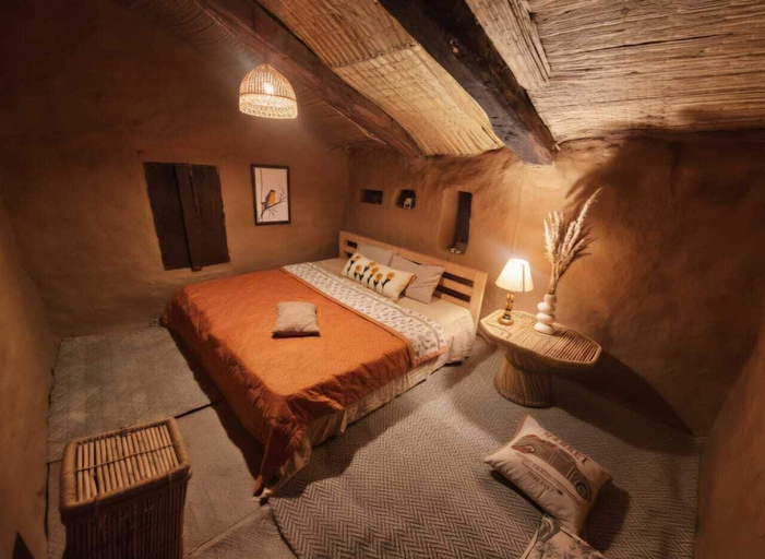 Room 2, Chaukhamba Cradle, Rudraprayag
