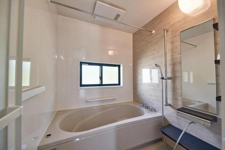 Bathroom 4, Kouri side village Rekibu, Nago