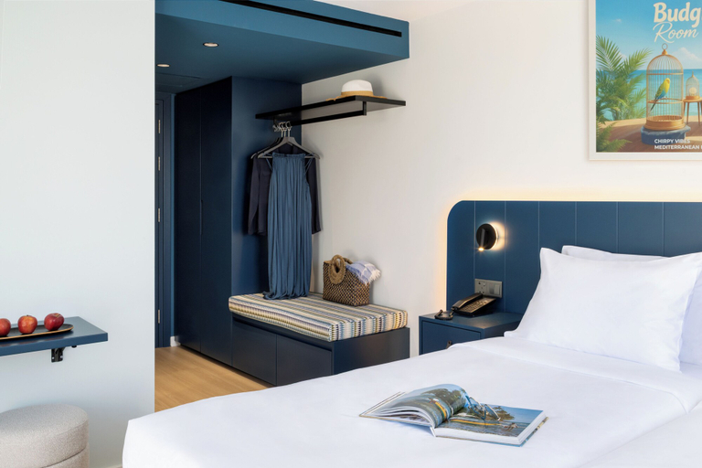 Bedroom 3, ibis Styles Larnaca Finikoudes Beach, Larnaca