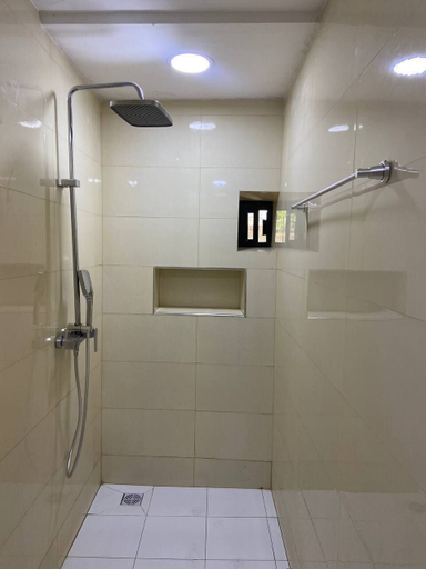 Bathroom 3, Solitude Hotel Yaba, Eti-Osa