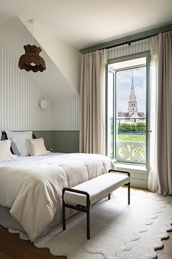 Bedroom 2, Château de Cîteaux - Fontenille Collection, Côte-d'Or