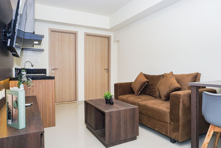 Living room, Restful Stay In 2Br At Apartment Meikarta District 2, Cikarang