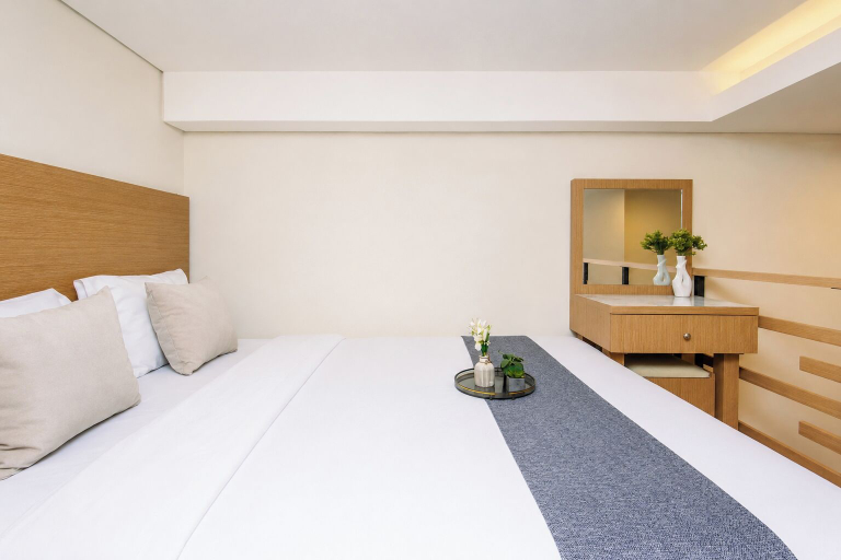 Room 5, Serene Wooden Touch Studio Loft At Apartment Apple 1 Condovilla, Jakarta Selatan