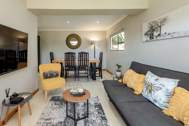 Living area 4, Elephant View Homestead, Eden
