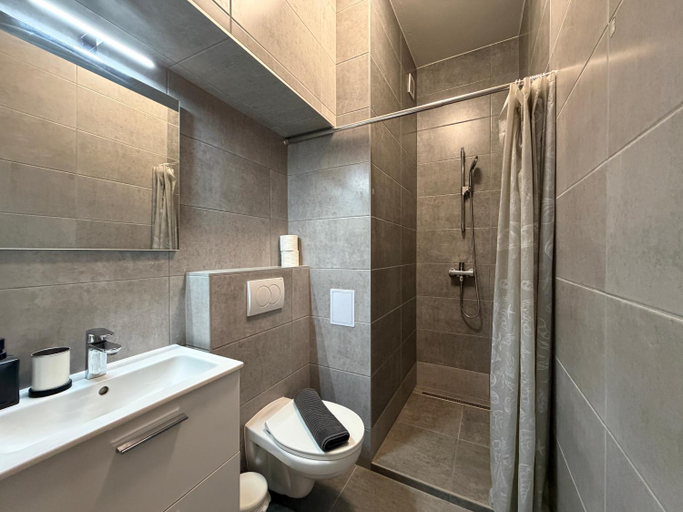 Bathroom 2, Natura, Trenčín