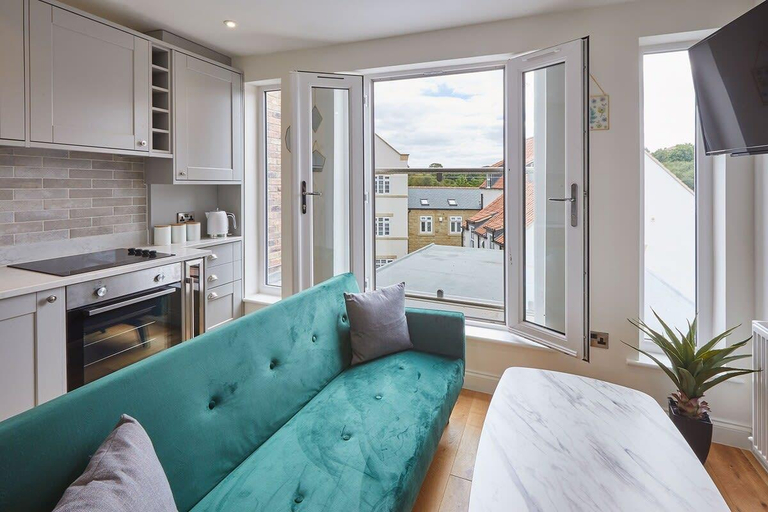 Others 3, Host & Stay | The Birds Nest, North Yorkshire