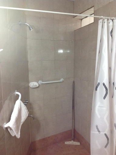 Bathroom 5, Apart Hotel Concepcion, Capital