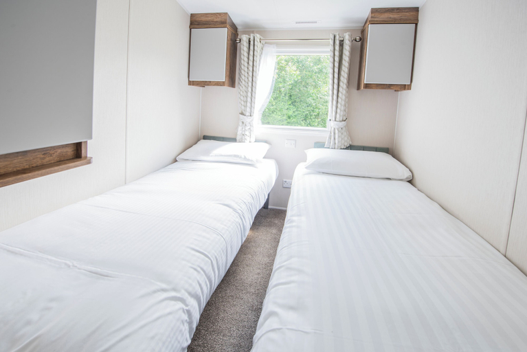 Bedroom 3, Killigarth Manor Holiday Park, Cornwall