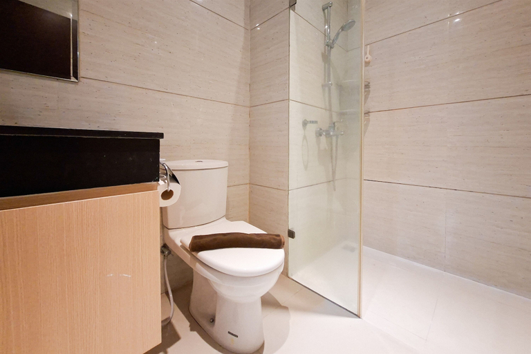 Interior 5, Decent Living In 1Br At Apartment Brooklyn Alam Sutera, Tangerang