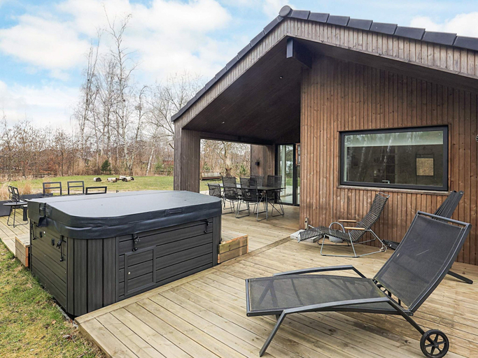 Others 5, 5 Star Holiday Home in Vaeggerlose, Guldborgsund