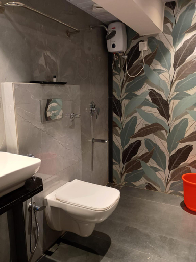 Bathroom, Hotel Legacy Inn, Thane