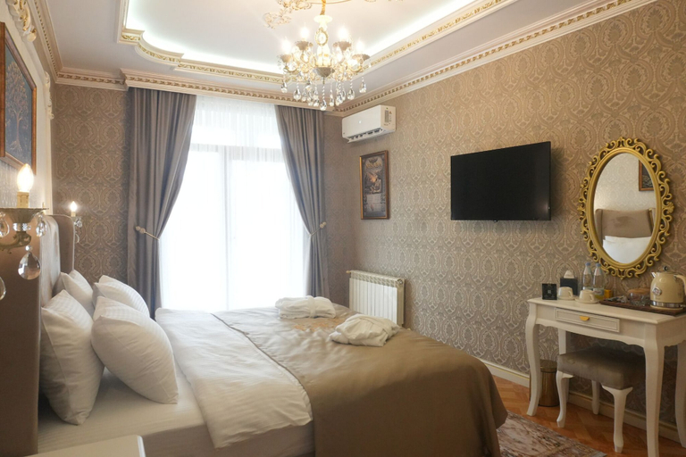 Room 2, Lamassu Luxury Suites Batumi, Batumi