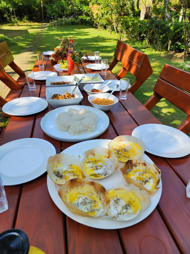 Food & Drinks 2, Powerhouse River Resort, Dehiovita