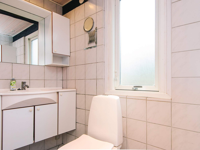 Bathroom 4, 6 Person Holiday Home in Borkop-by Traum, Vejle