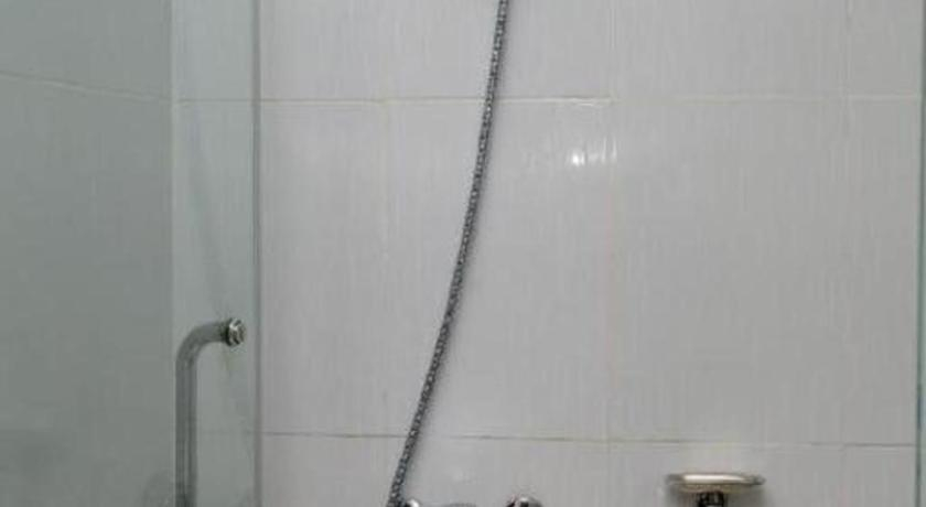 Bathroom, Nhatrang Cozy Hotel, Nha Trang