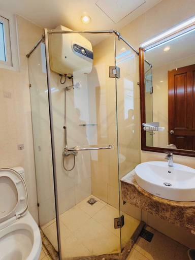 Bathroom 3, Luxury 2 bedroom Apartment Sky Center, Tân Bình