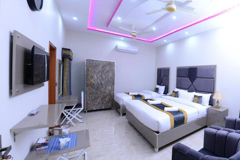 Bedroom 2, GO Luxury Grand Hotel, Lahore