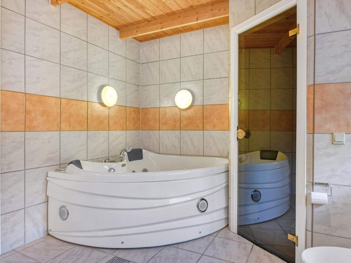 Others 5, 4 Star Holiday Home in Oksbol, Varde