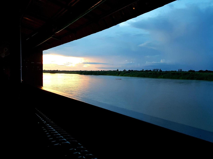 Sport & Beauty 5, Nokhuuk Rimkhong Riverside Cosy Home, Tha Bo