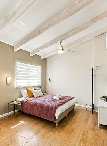 Bedroom 2, Tslil Suite