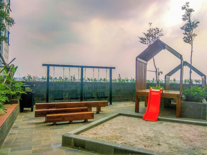 Children's play area - outdoor, Nice Look Studio Apartment At Lrt City Bekasi, Bekasi