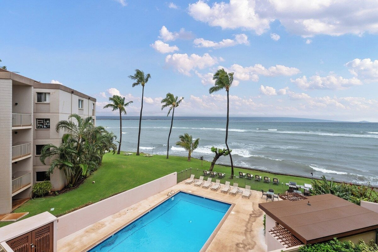 Sport & Beauty, Oceanfront 2BD w Ocean Views Whale Watch - Milowai 302, Maui