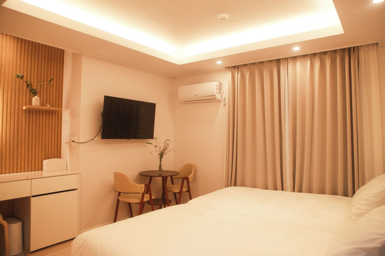 Room 2, Olimstay Jamsil, Gandong