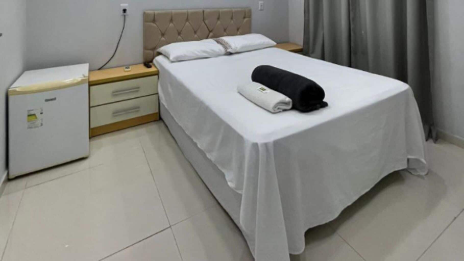 Room 3, Maxi Palace Hotel, Capitão Leônidas Marques
