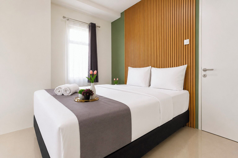 Room 4, Warm And Stylish 1Br At Apartment Kyo Society, Surabaya