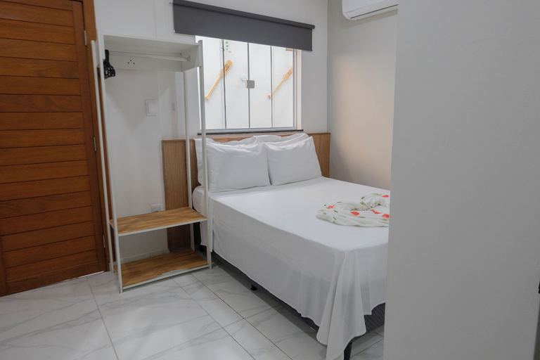 Room 5, Residencial Angelina, Mata de São João