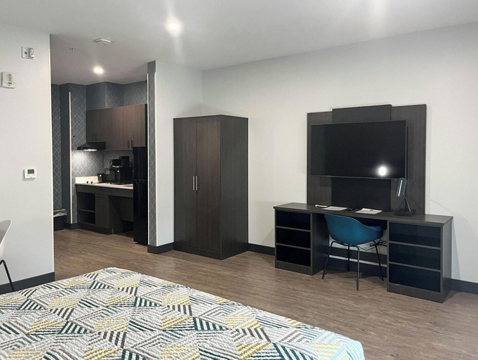 Room 4, Studio 6 Extended Stay Lithia Springs, GA, Douglas