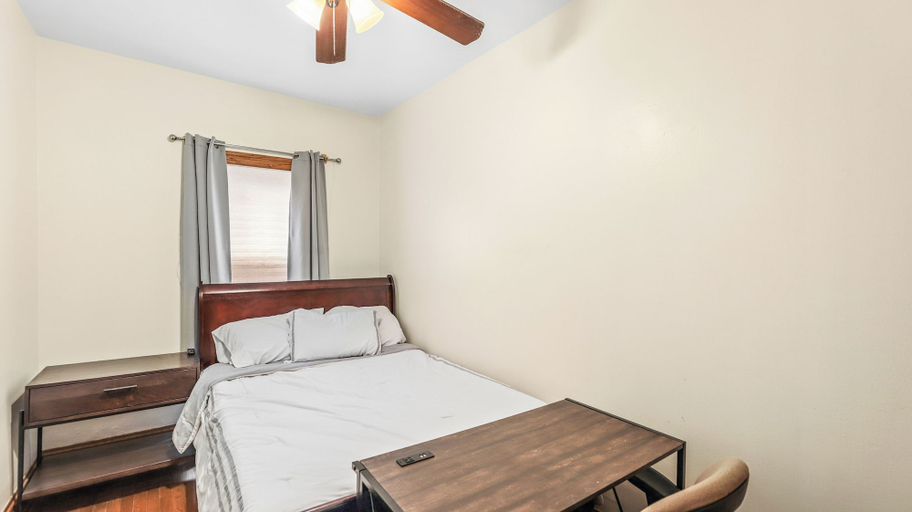 Room 4, Scott C.H., Cook