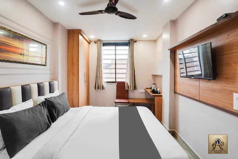 Bedroom 2, HOTEL AKSHARDHAM PALACE INN, Kaushambi