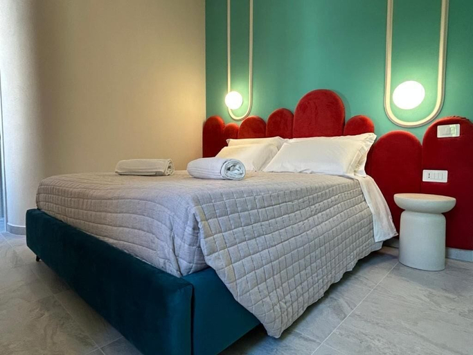 Room 5, La Pépite, Lucca