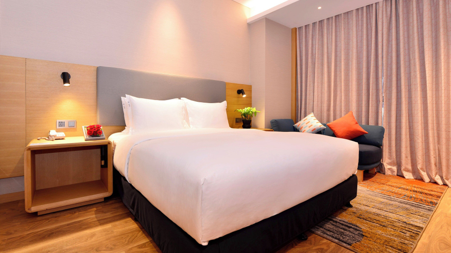 Bedroom 5, Holiday Inn Express LUANCHUAN by IHG, Luoyang