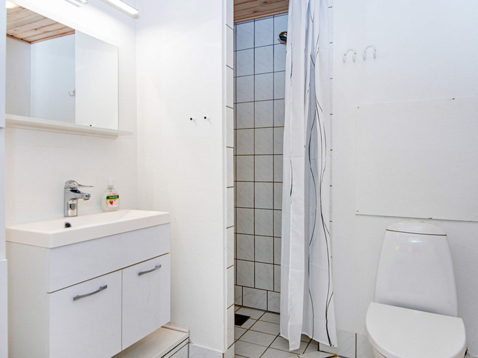 Bathroom, 4 Person Holiday Home in Fano, Fanø