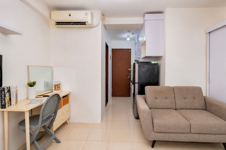 Room 3, Minimalist And Homey Studio At Apartment Tifolia, East Jakarta