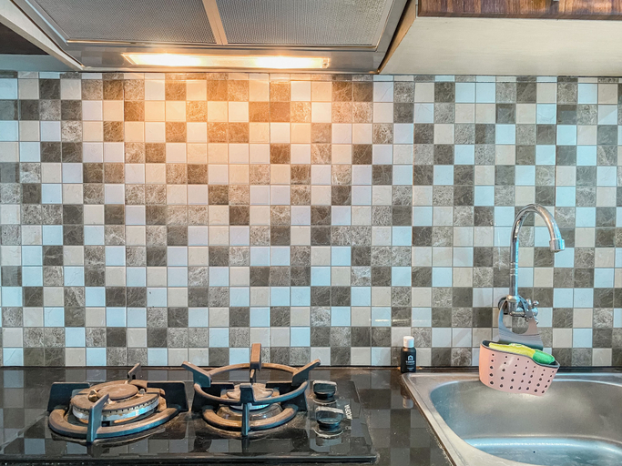 Private kitchen 2, Modern Look Studio At Grand Dhika City Apartment, Bekasi