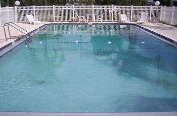 Outdoor Pool 4, La Casa Inn, Pasco