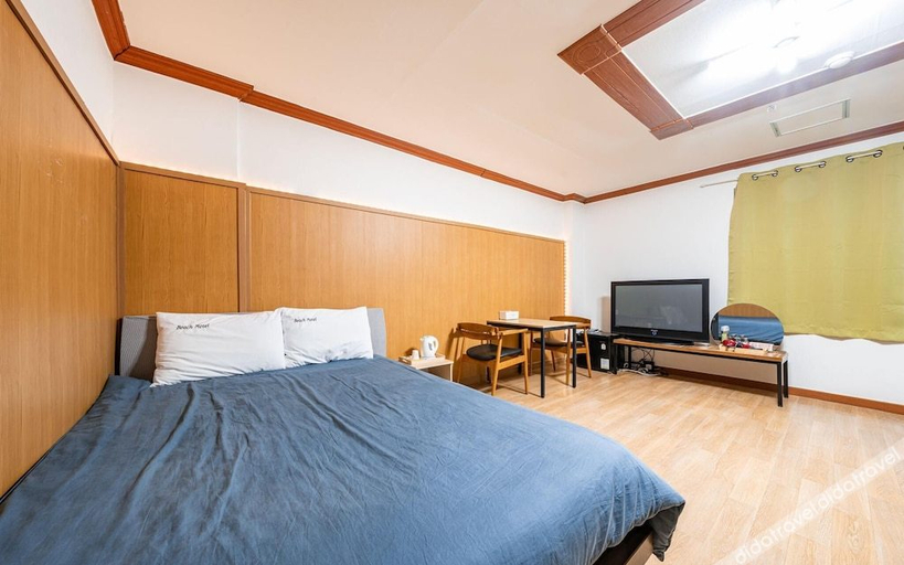 Bedroom 3, Haenam Ttangkkeut Beach, Haenam