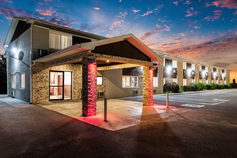 Exterior & Views 2, Red Roof Inn Dry Ridge, Grant