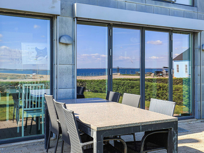 Others 3, 6 Person Holiday Home in Thyholm, Struer